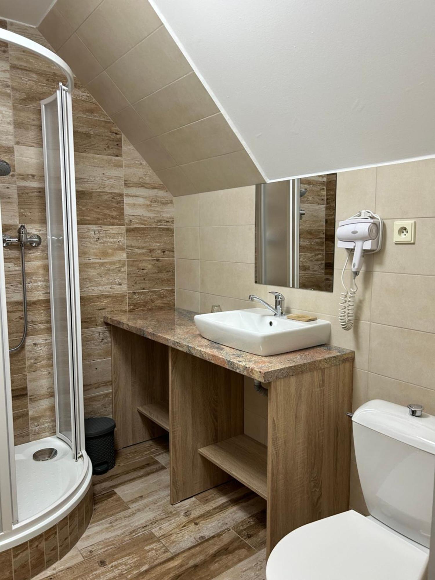 Rodinny Hotel Myslivna Třeboň Buitenkant foto