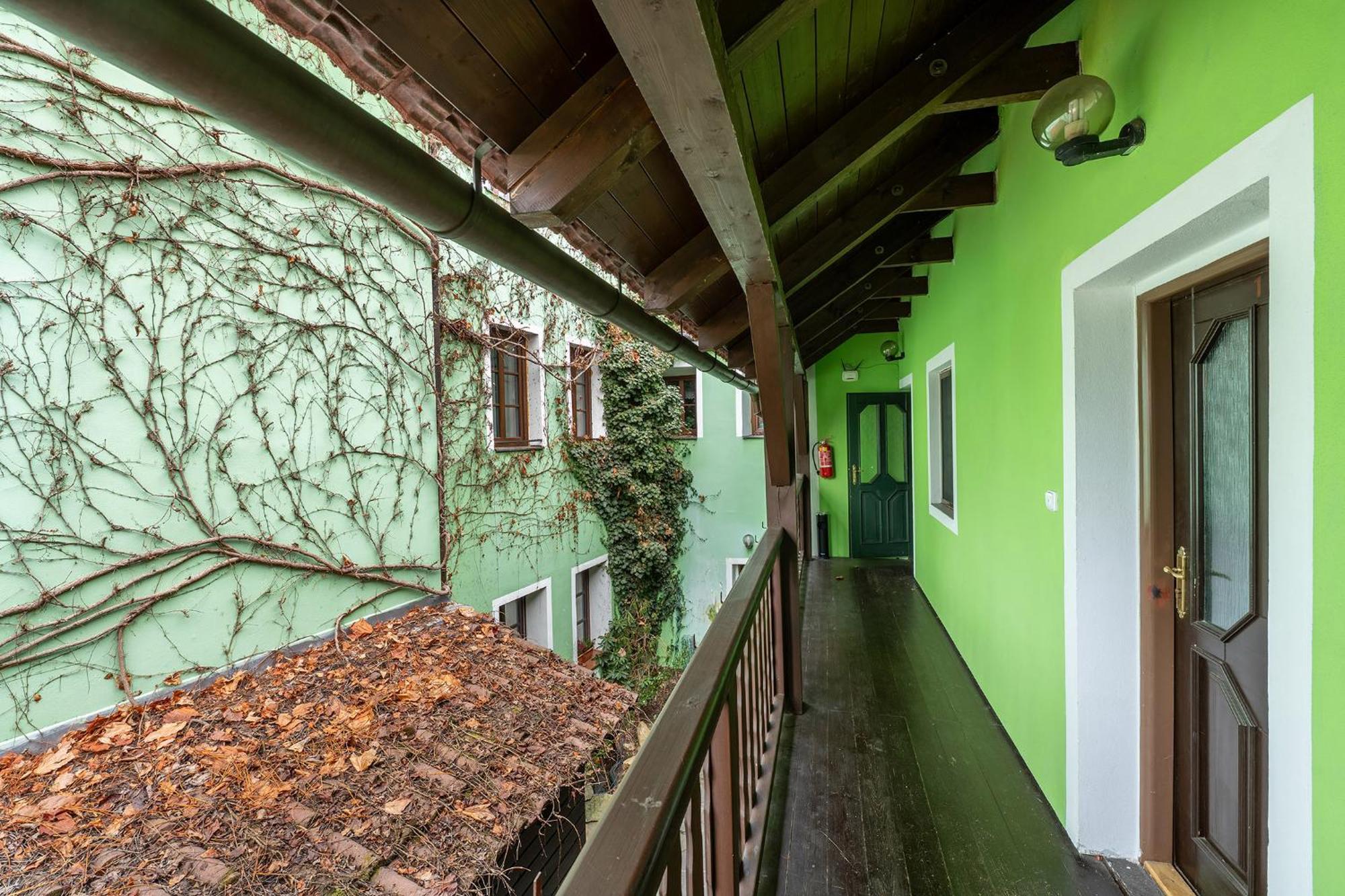 Rodinny Hotel Myslivna Třeboň Buitenkant foto