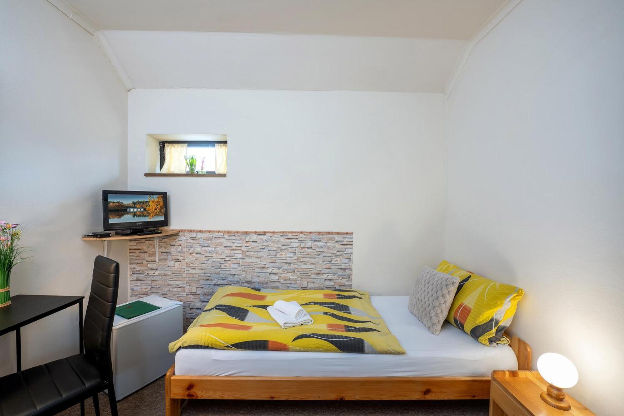 Rodinny Hotel Myslivna Třeboň Buitenkant foto
