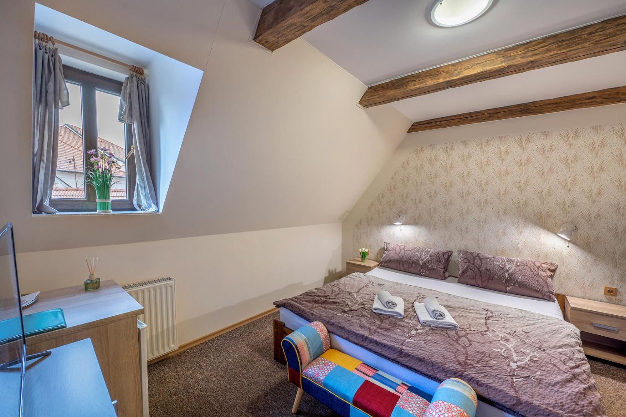 Rodinny Hotel Myslivna Třeboň Buitenkant foto